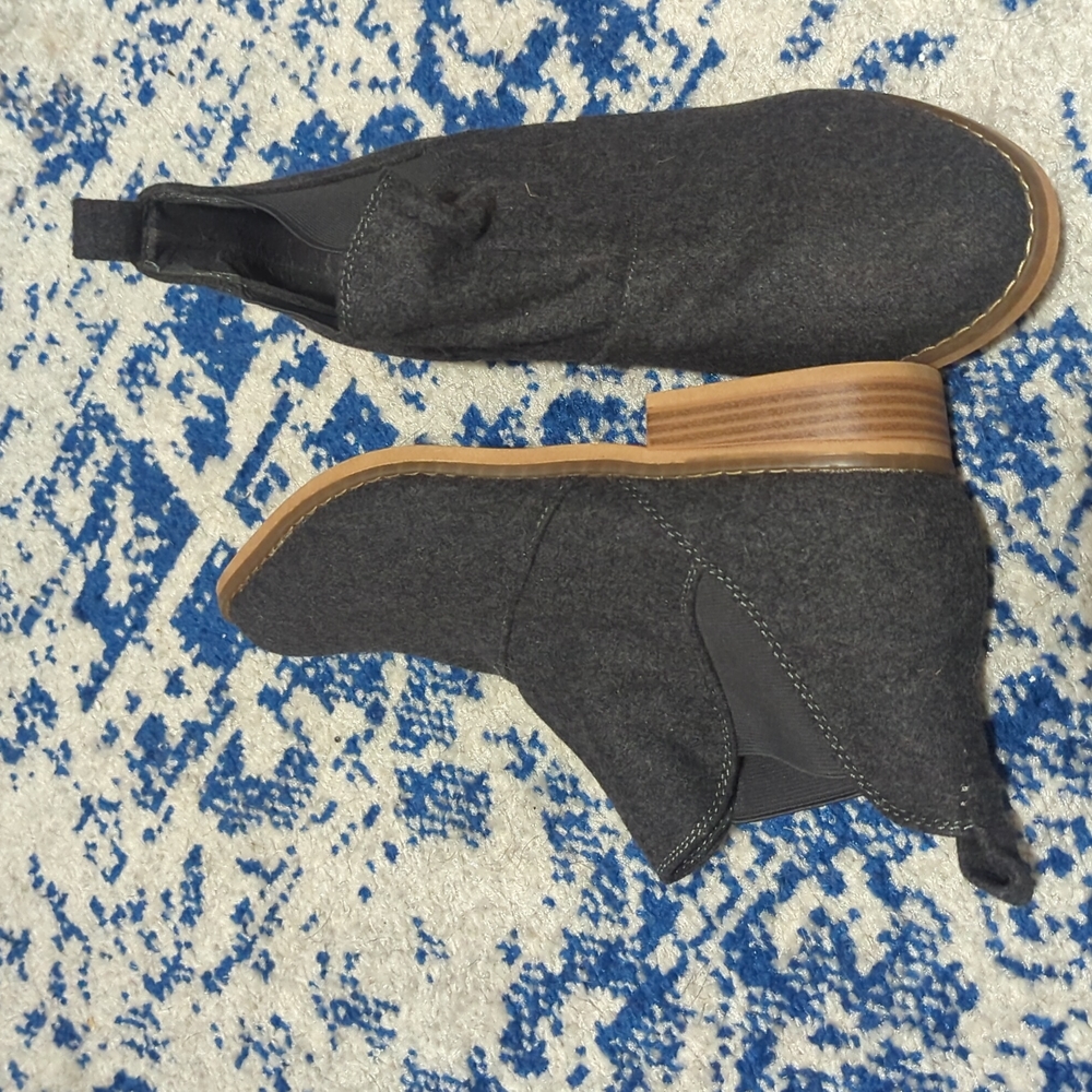 Rocket dog ankle booties sz11